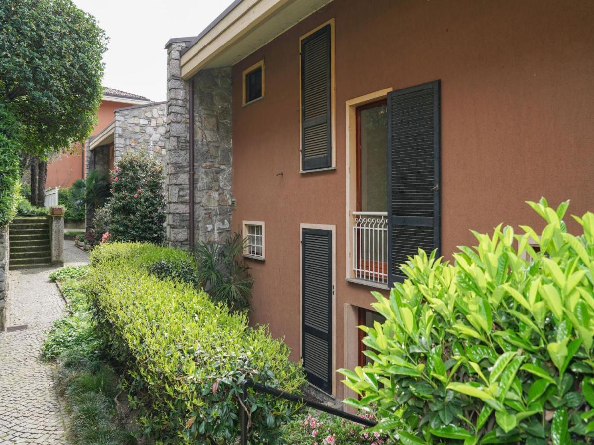 Studio Hermitage-4 By Interhome Porto Valtravaglia Exterior foto