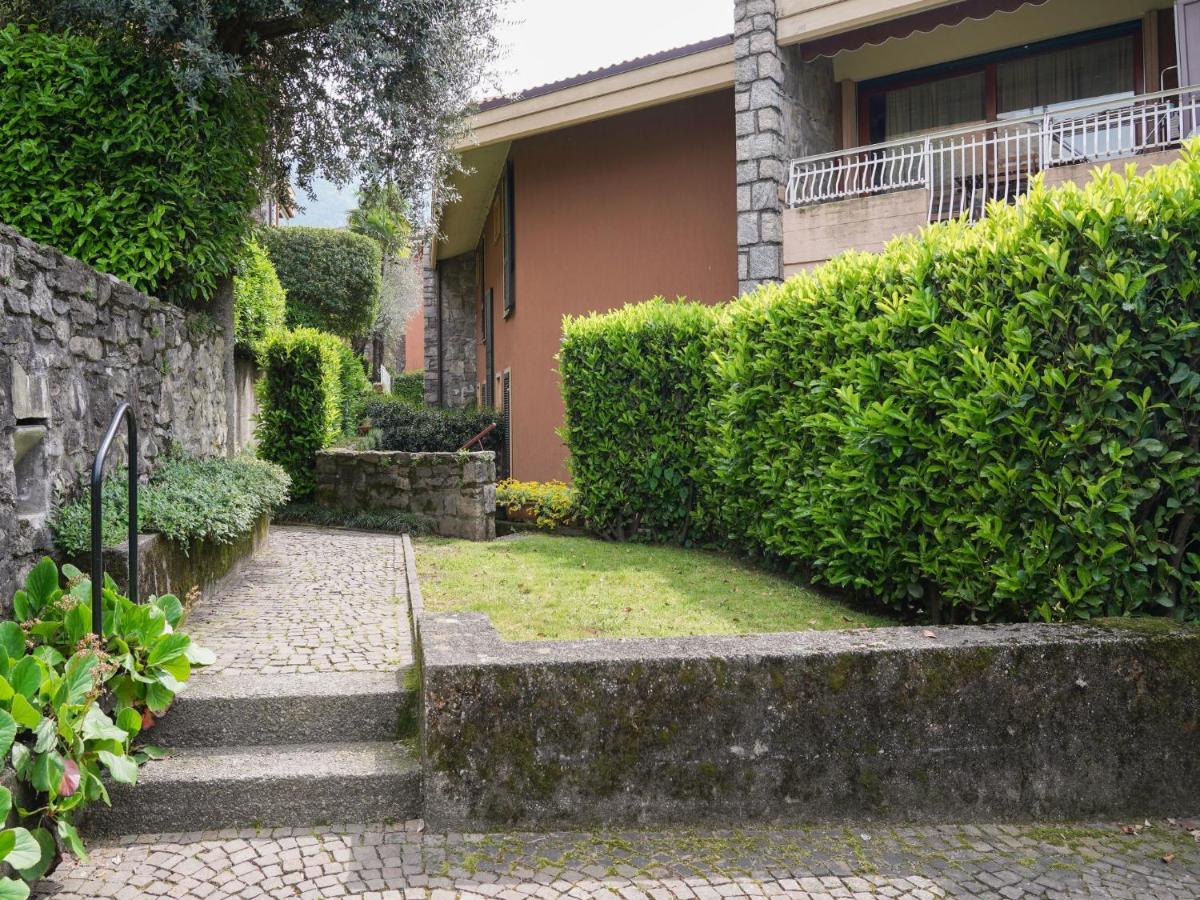 Studio Hermitage-4 By Interhome Porto Valtravaglia Exterior foto